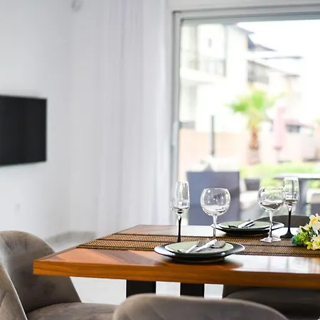 Acrotel Porto Brava Luxury أورموس باناجياس